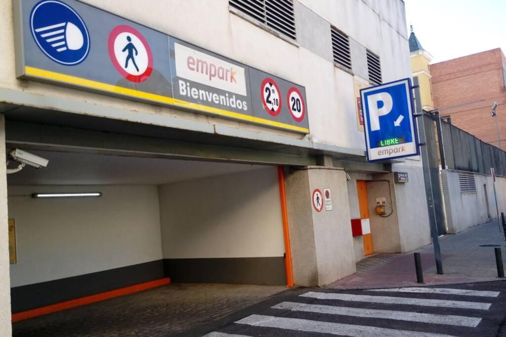 Magnifico Apartamento Tipo Duplex En Triana Sevilla Eksteriør bilde
