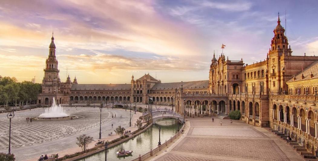 Magnifico Apartamento Tipo Duplex En Triana Sevilla Eksteriør bilde