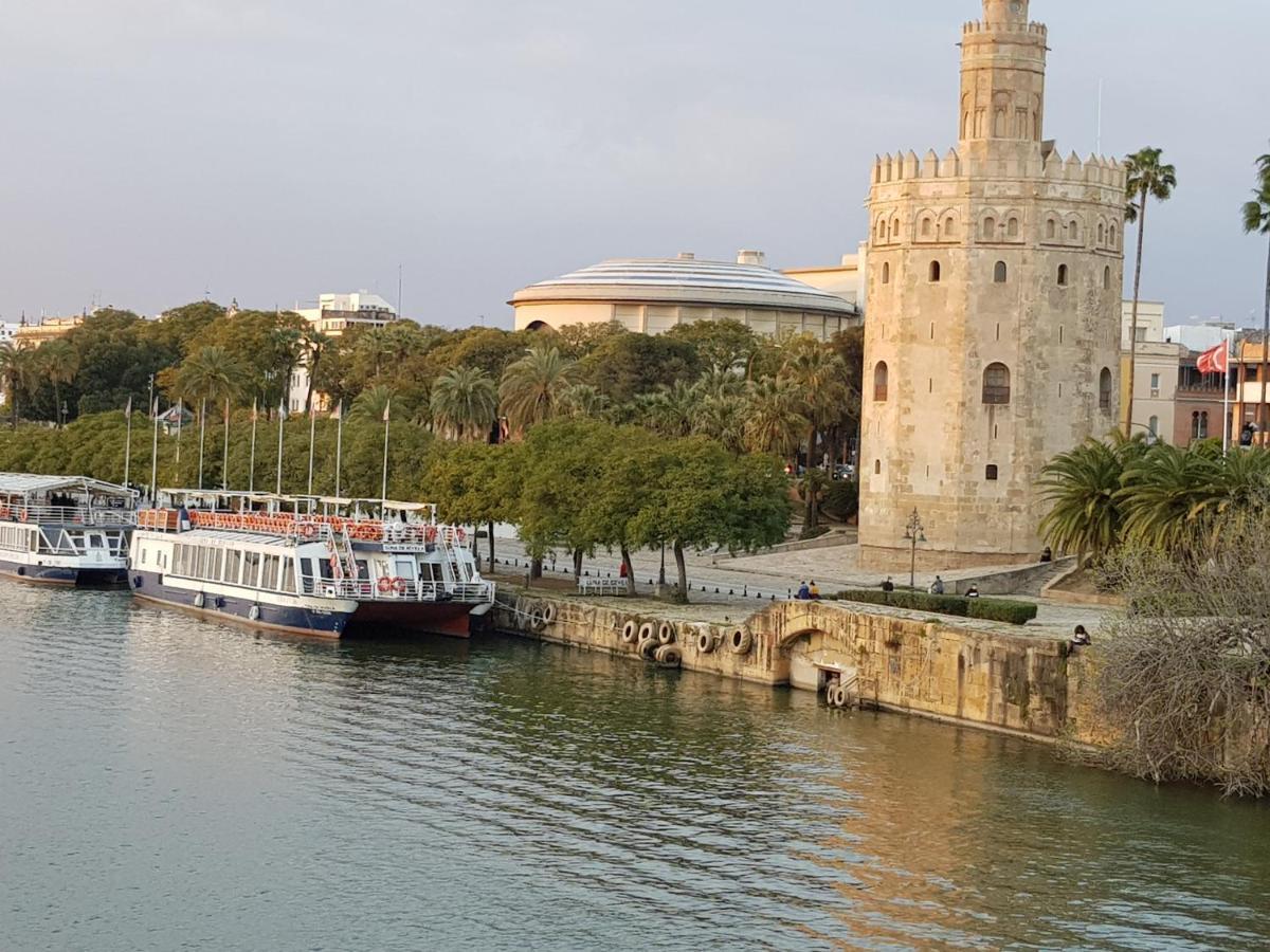 Magnifico Apartamento Tipo Duplex En Triana Sevilla Eksteriør bilde